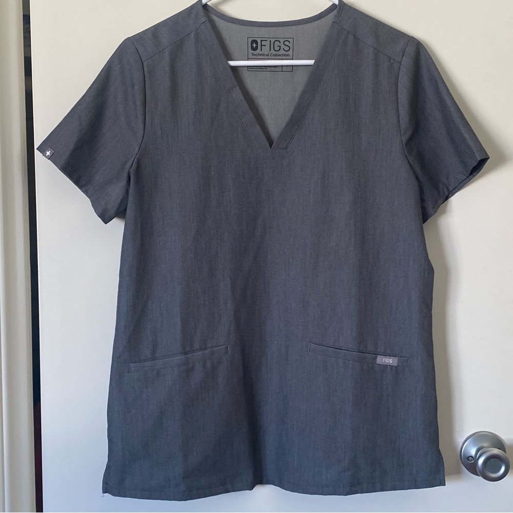 Figs Caterina Graphite V-Neck Scrub Top